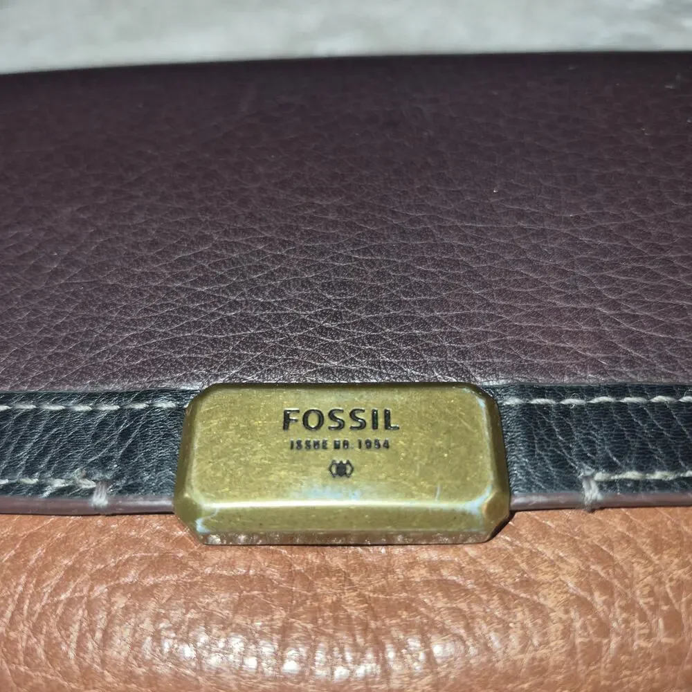 Vintage Fossil 2-Toned Brown Textured Leather Tri-Fold Wallet Flap Style 7.5
